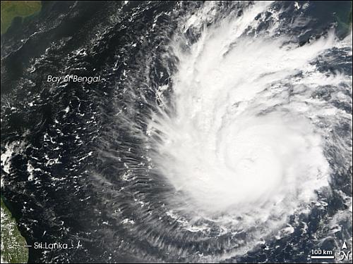 সাইক্লোন সিডরের স্যাটেলাইট ইমেজ 