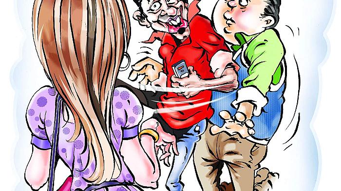 তিথির সামনে আমার যে কারণে বুদ্ধি দেওয়া মানা